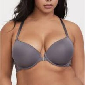 Torrid XO Plunge Push-Up Front-Close Bra 40D Gray